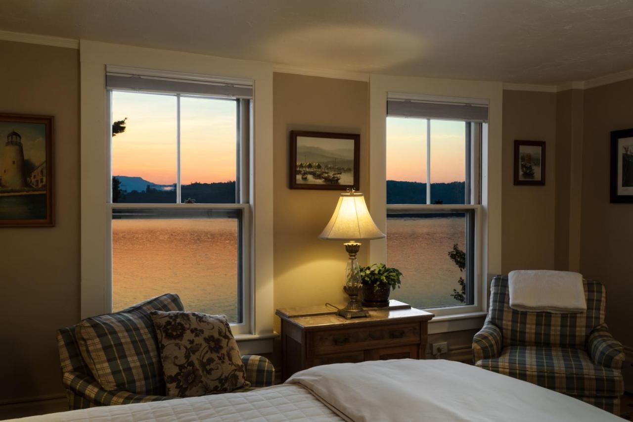 Lake House At Ferry Point Sanbornton Экстерьер фото